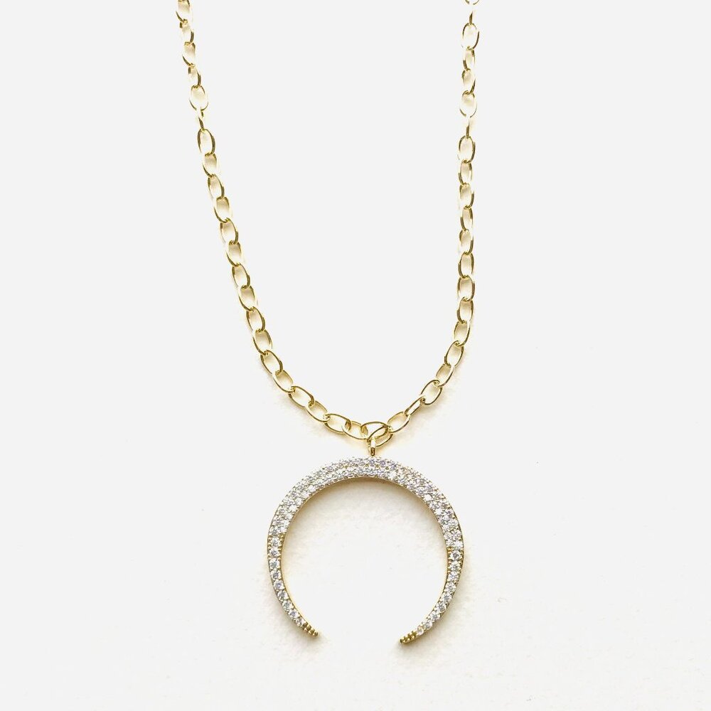 NWT Anna & Ava 18K gold-plated crescent moon pendant necklace